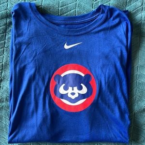 Nike dri-fit Chicago cubs lightweight T-shirt
